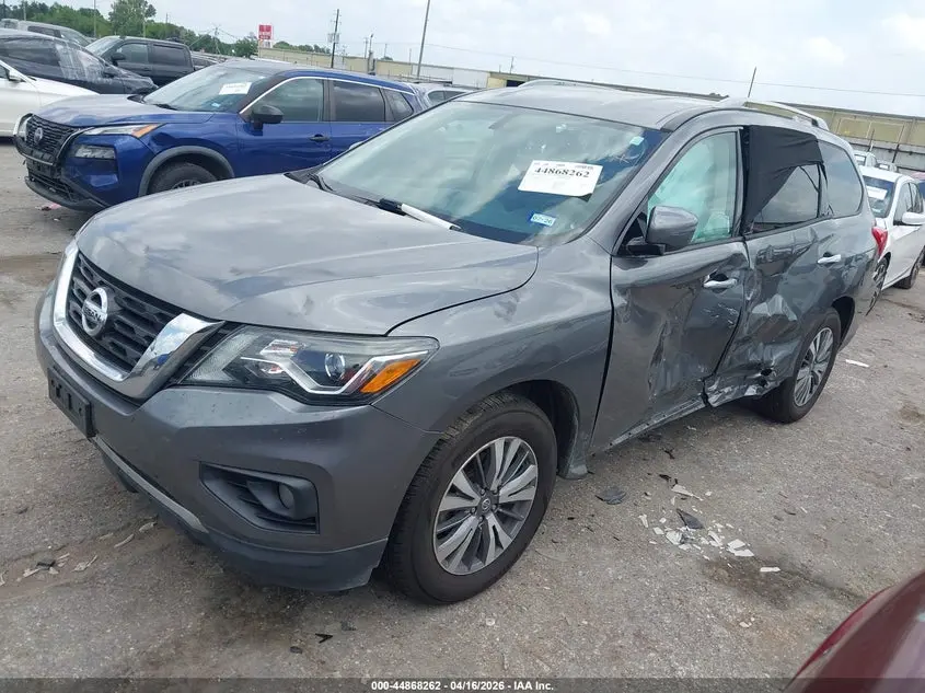 2019 NISSAN PATHFINDER SV