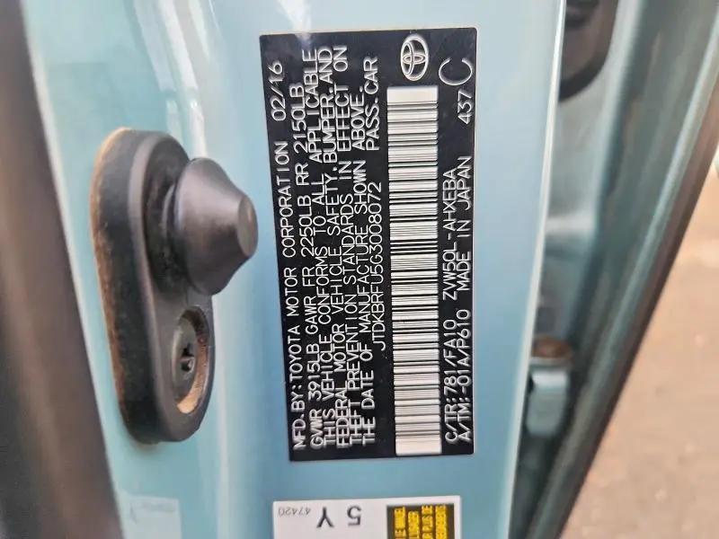 2016 TOYOTA PRIUS TWO  