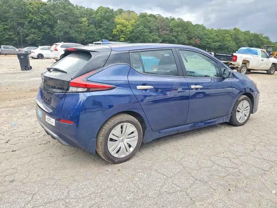 2023 NISSAN LEAF S  