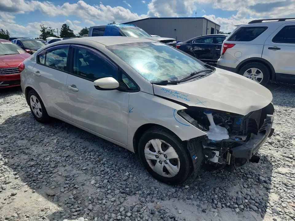 2014 KIA FORTE LX  