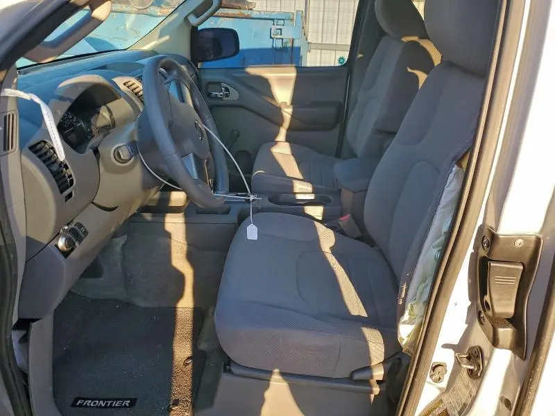 2012 NISSAN FRONTIER S  