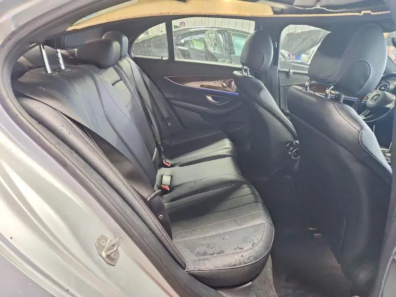 2017 MERCEDES-BENZ E 300 4MATIC  