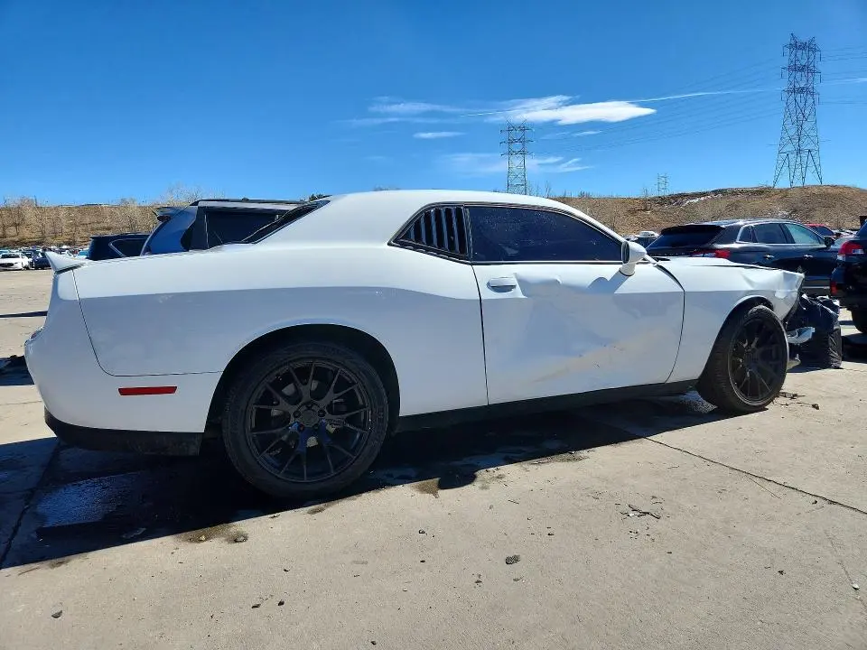 2020 DODGE CHALLENGER SXT  