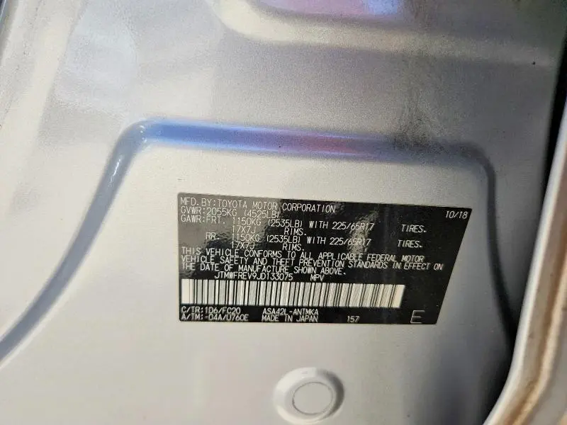 2018 TOYOTA RAV4 XLE  