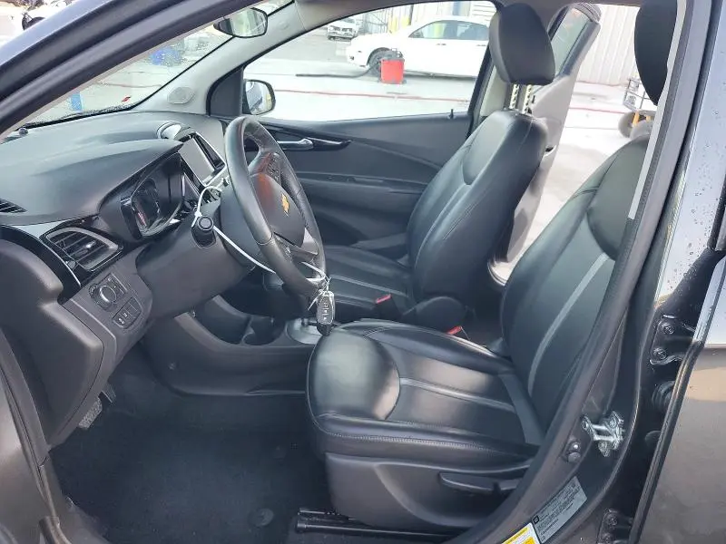 2022 CHEVROLET SPARK 2LT  