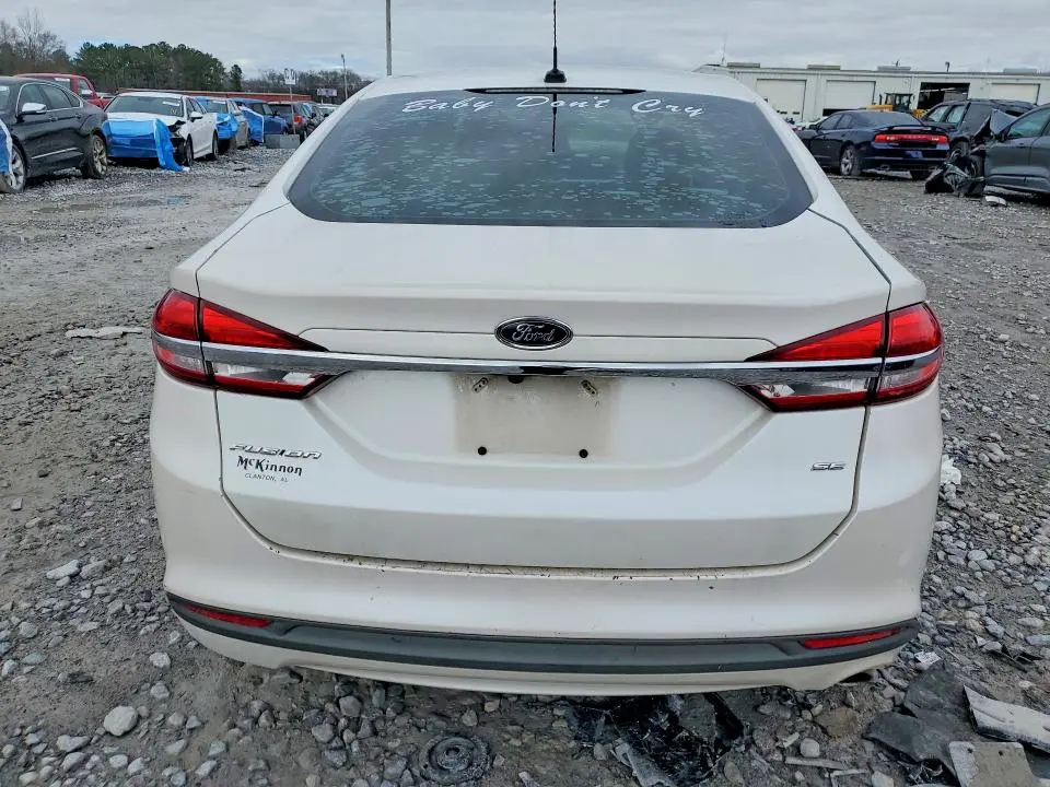 2017 FORD FUSION SE  