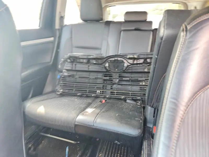 2015 TOYOTA HIGHLANDER LE PLUS  