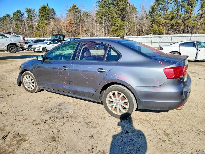 2012 VOLKSWAGEN JETTA SE  