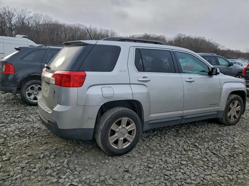 2013 GMC TERRAIN SLE  