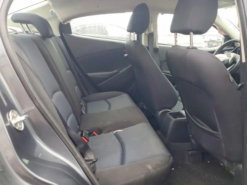 2017 TOYOTA YARIS IA BASE  