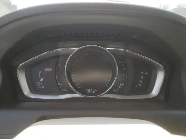 2016 VOLVO XC60 T5 PREMIER  