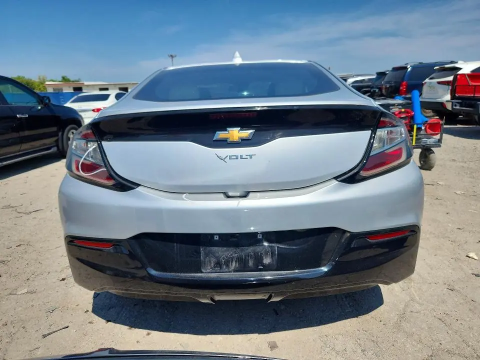 2018 CHEVROLET VOLT LT  