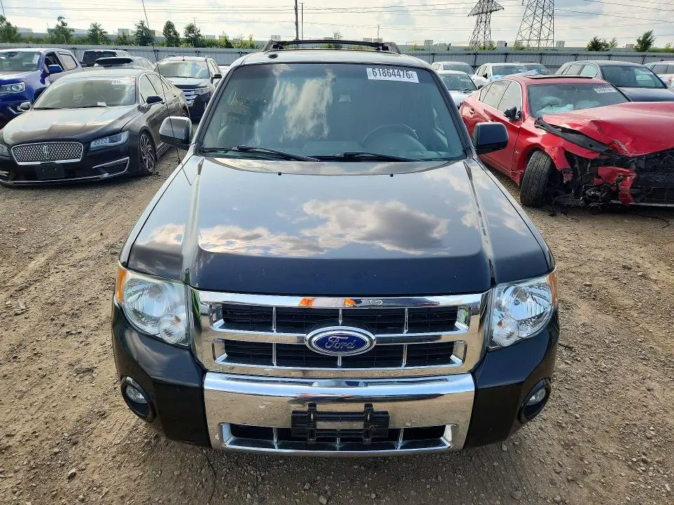 2011 FORD ESCAPE LIMITED  