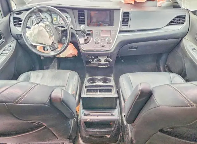 2015 TOYOTA SIENNA SPORT  