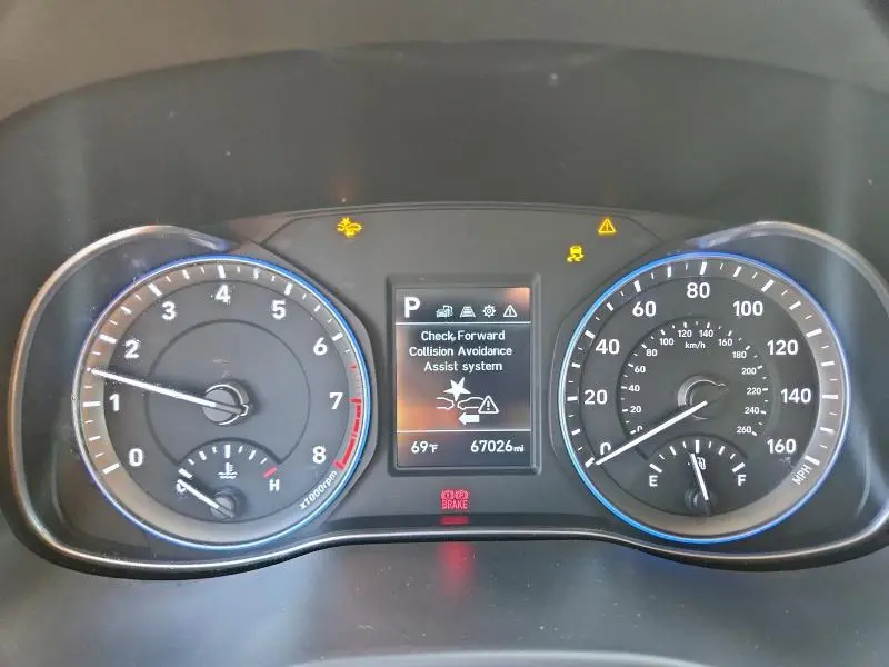 2020 HYUNDAI KONA SEL  