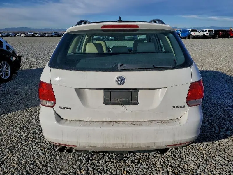 2011 VOLKSWAGEN JETTA S  