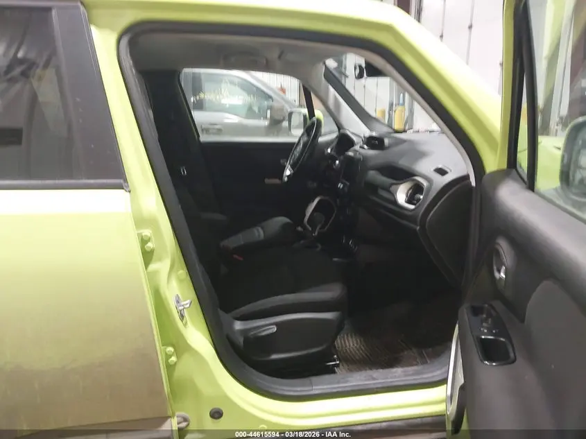 2018 JEEP RENEGADE LATITUDE 4X4