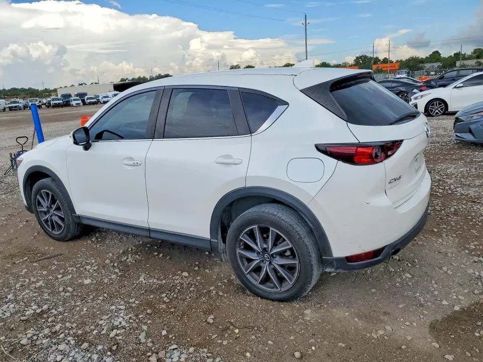 2018 MAZDA CX-5 TOURING  