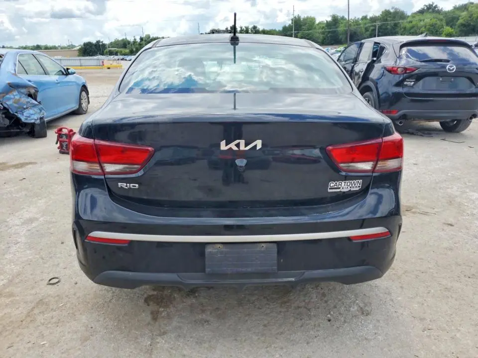 2023 KIA RIO LX  