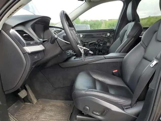 2023 VOLVO XC90 CORE  