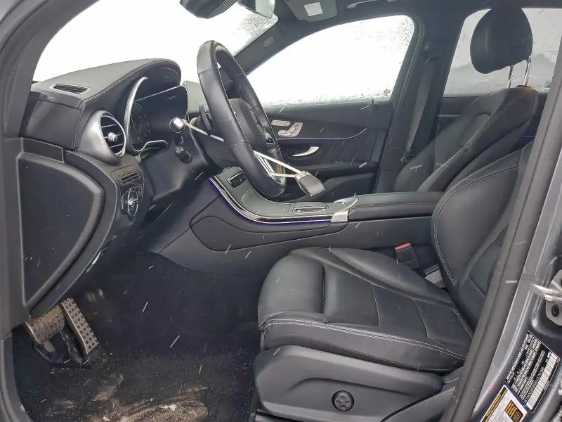 2022 MERCEDES-BENZ GLC 300 4MATIC  