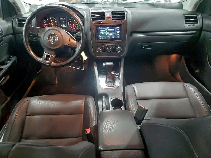 2010 VOLKSWAGEN JETTA WOLFSBURG  