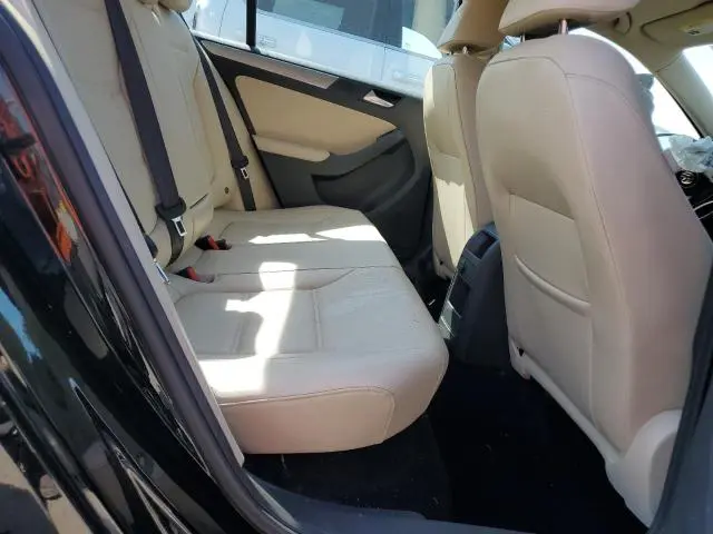 2017 VOLKSWAGEN JETTA SE