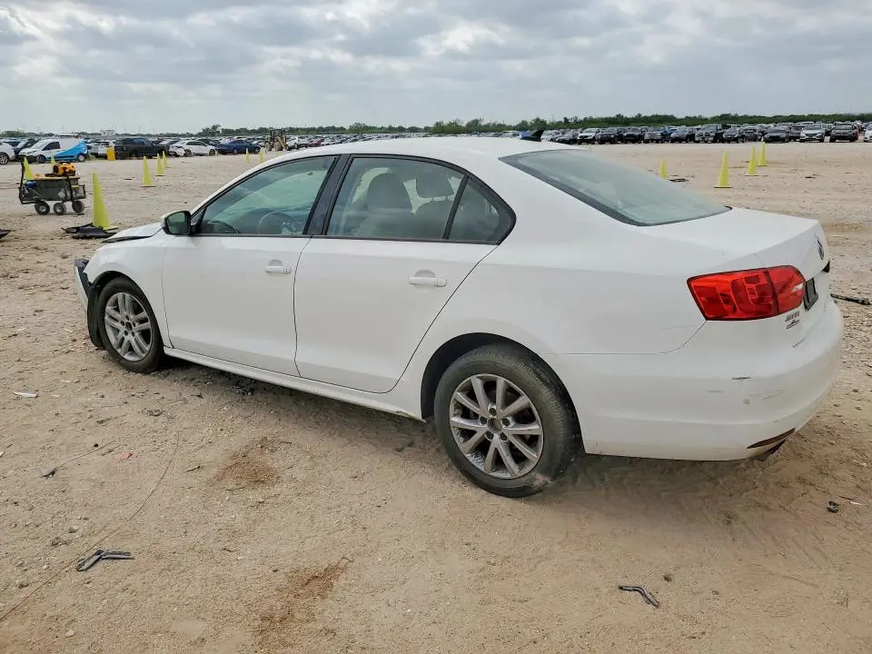 2012 VOLKSWAGEN JETTA SE  