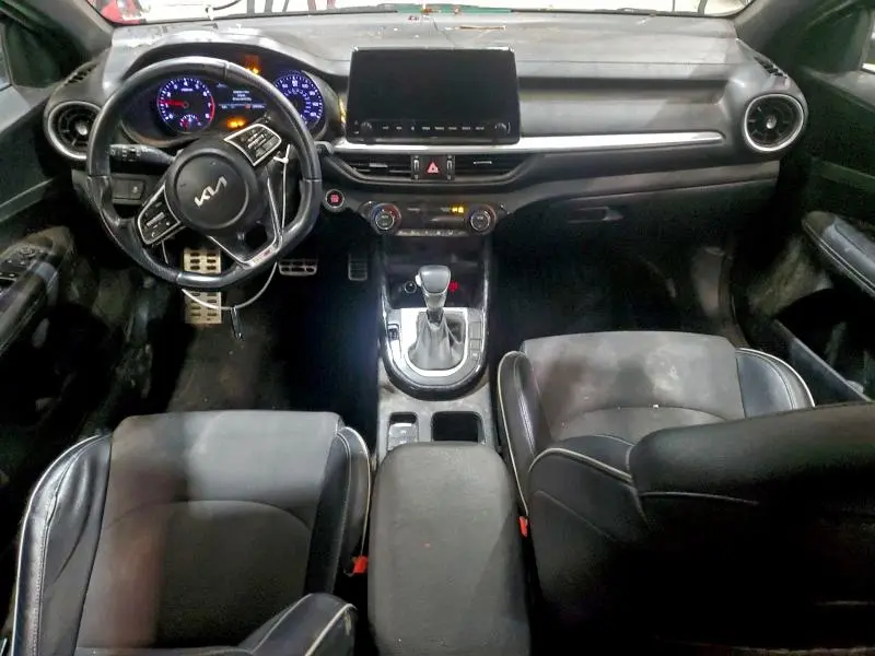 2022 KIA FORTE GT LINE  