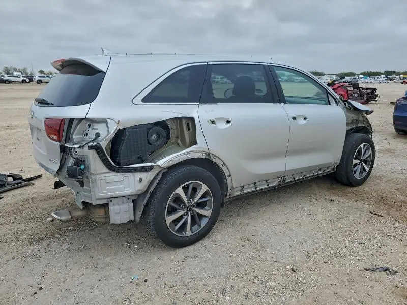 2019 KIA SORENTO EX  