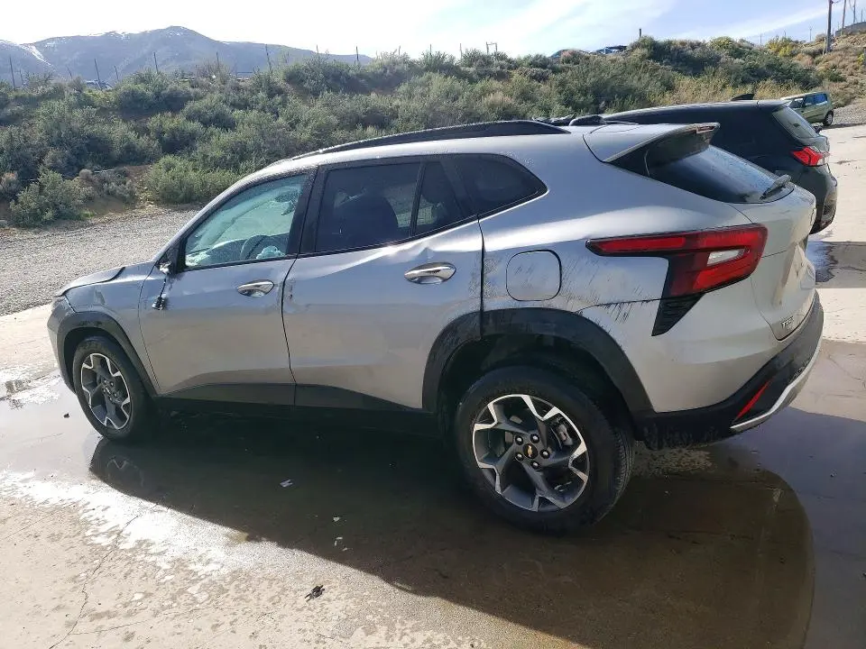 2025 CHEVROLET TRAX 1LT  