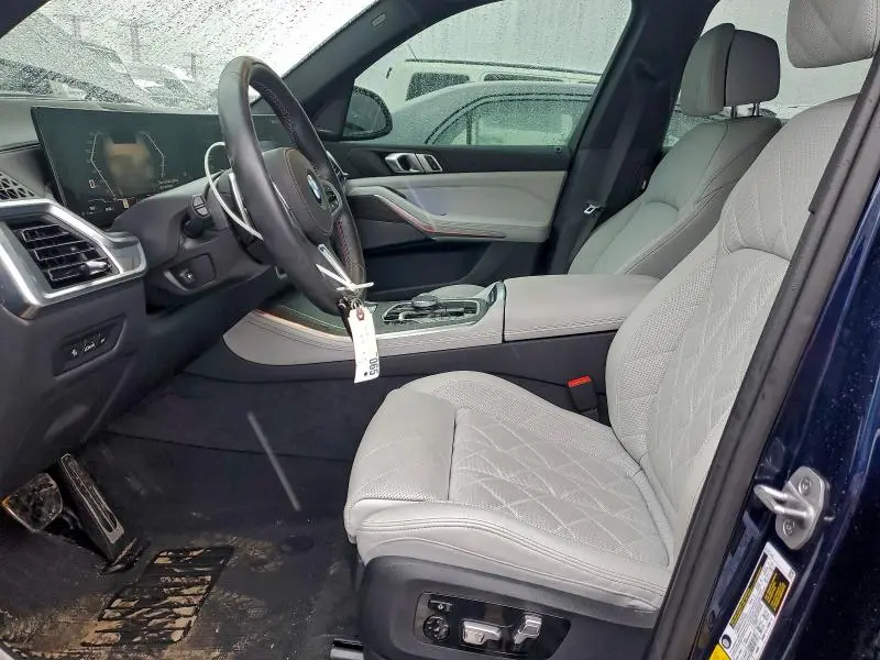2024 BMW X5 M60I  