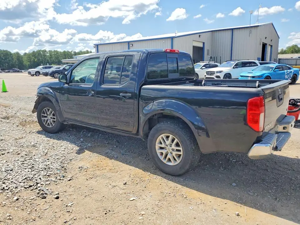 2015 NISSAN FRONTIER S  