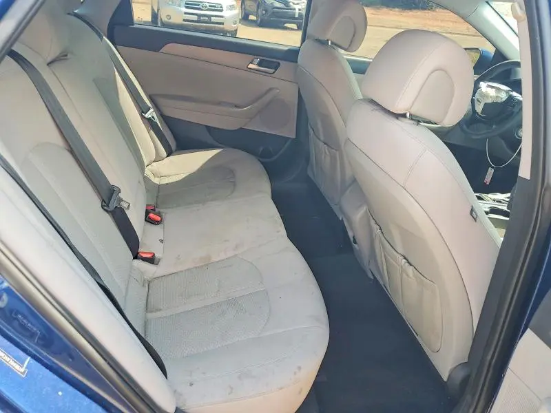 2017 HYUNDAI SONATA SE  