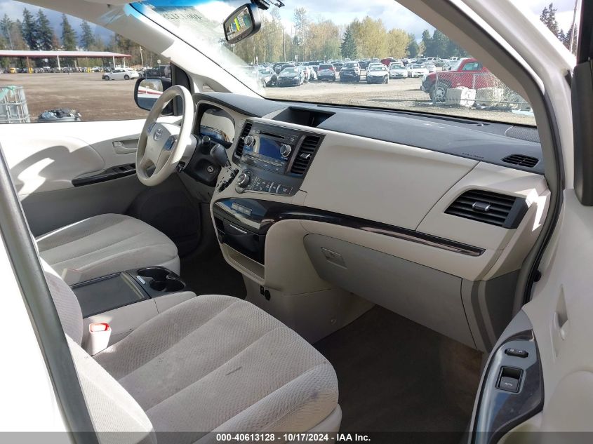 2013 TOYOTA SIENNA LE V6 8 PASSENGER