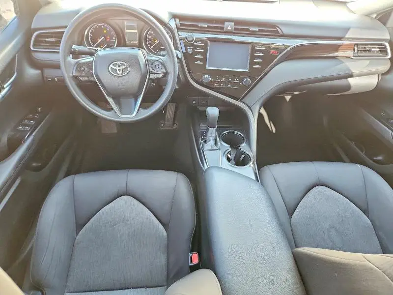 2019 TOYOTA CAMRY LE  