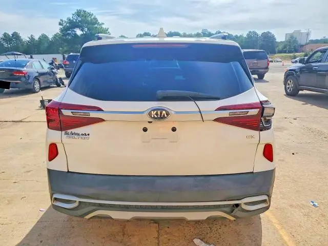 2021 KIA SELTOS EX  