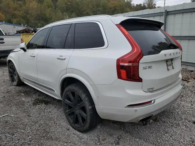 2018 VOLVO XC90 T6  