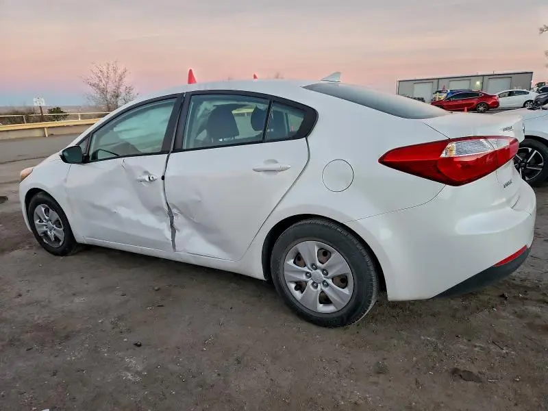 2015 KIA FORTE LX  