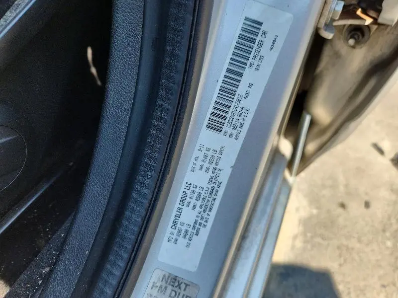 2012 DODGE AVENGER SE  