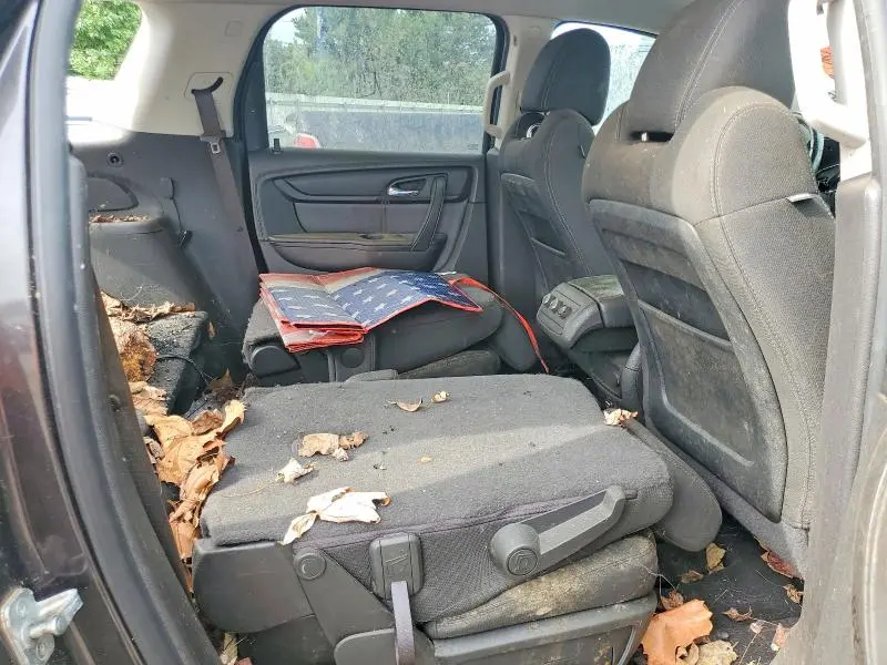 2014 GMC ACADIA SLE  