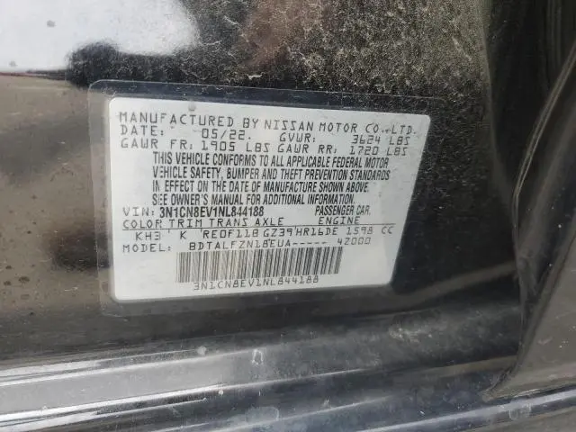 2022 NISSAN VERSA SV  