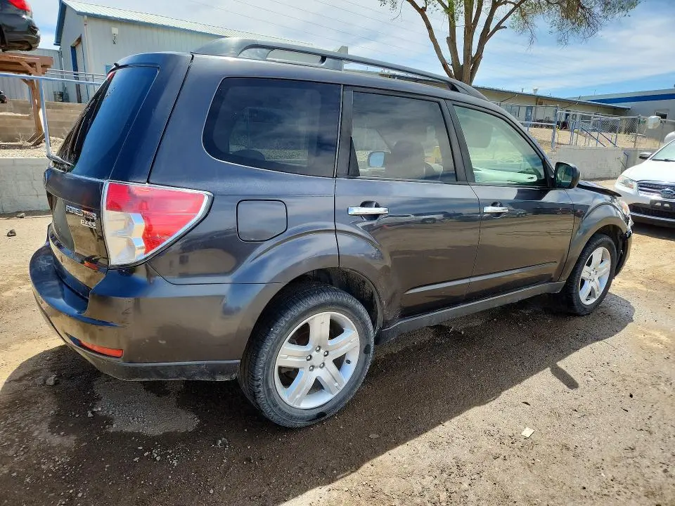 2010 SUBARU FORESTER 2.5X PREMIUM  