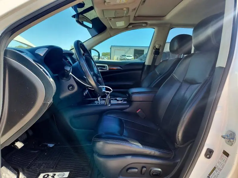 2016 NISSAN PATHFINDER PLATINUM  