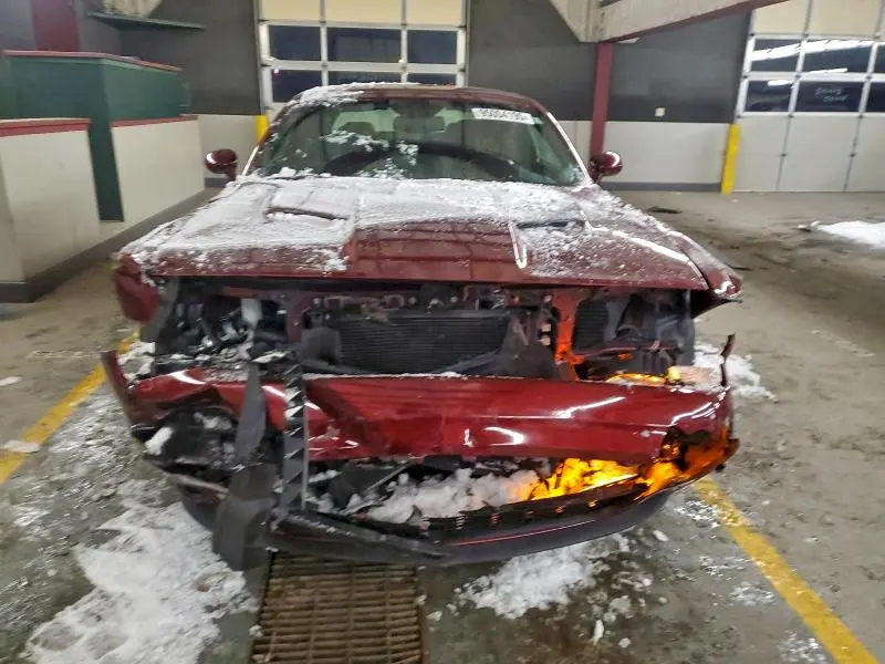 2022 DODGE CHALLENGER SXT  