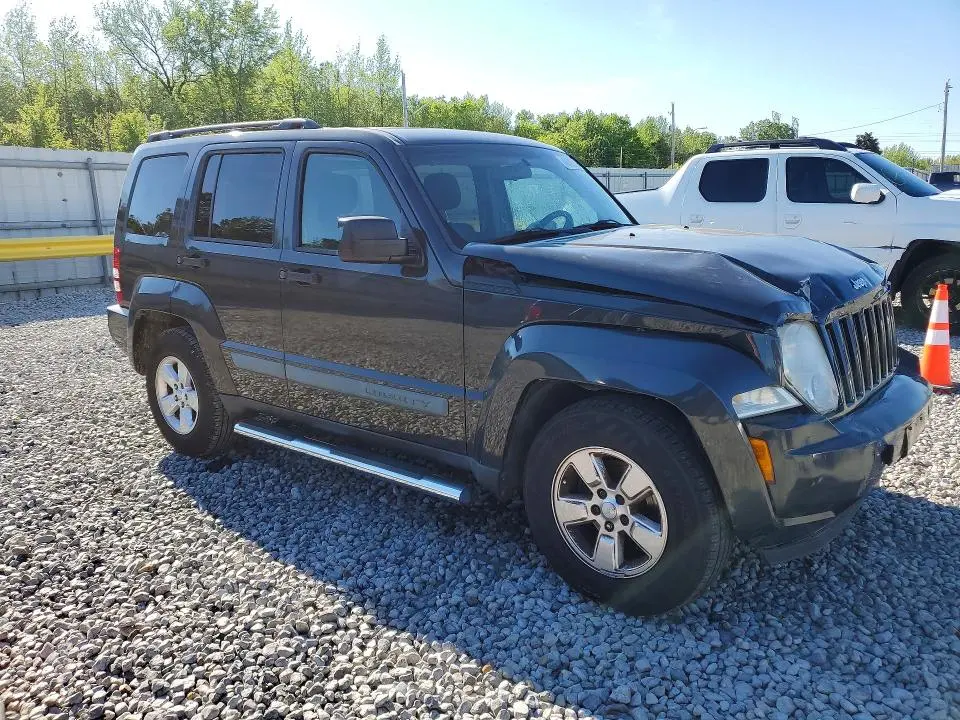 2010 JEEP LIBERTY SPORT  