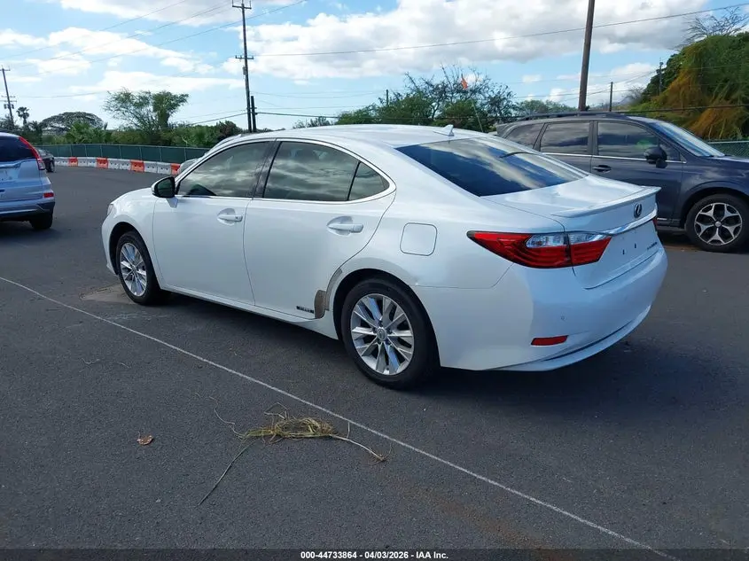 2013 LEXUS ES 300H  