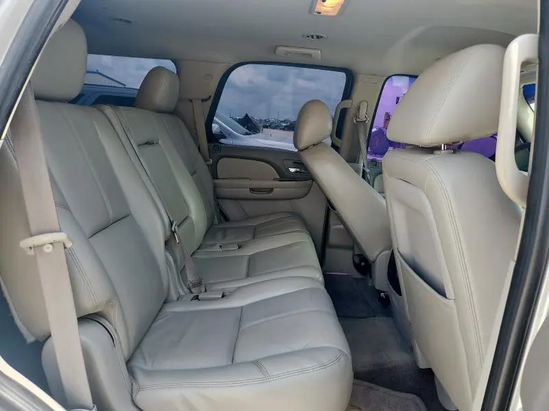 2011 GMC YUKON SLT