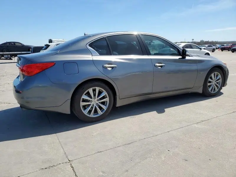 2017 INFINITI Q50 PREMIUM