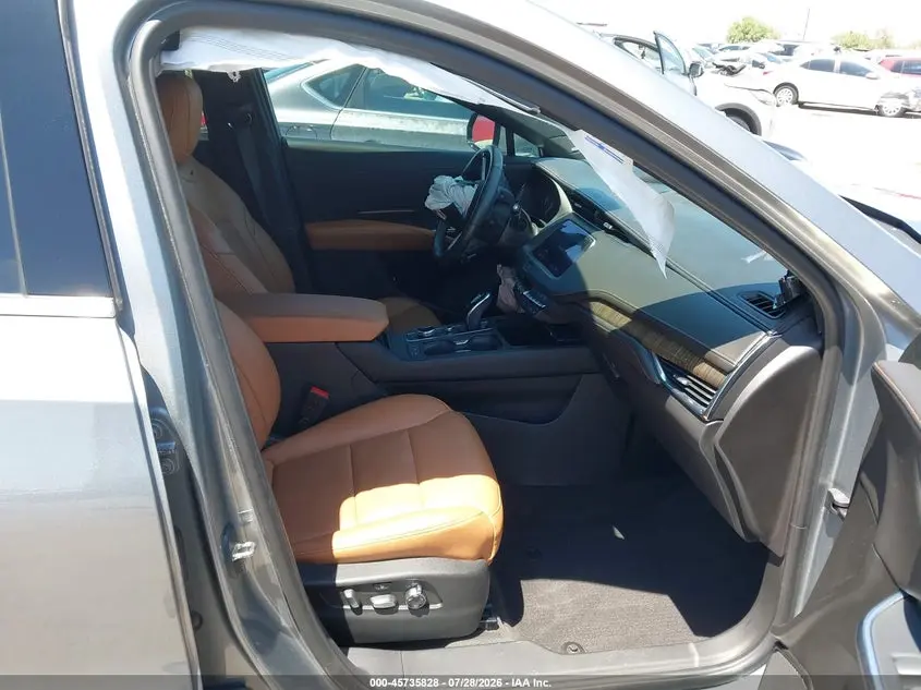 2023 CADILLAC XT4 FWD PREMIUM LUXURY